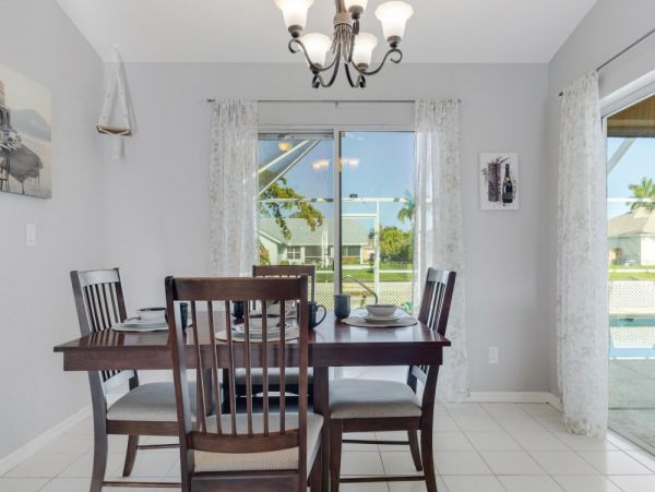 Cape Coral Home 1024221