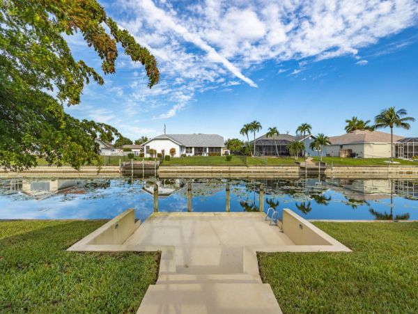 Cape Coral Home 1024221