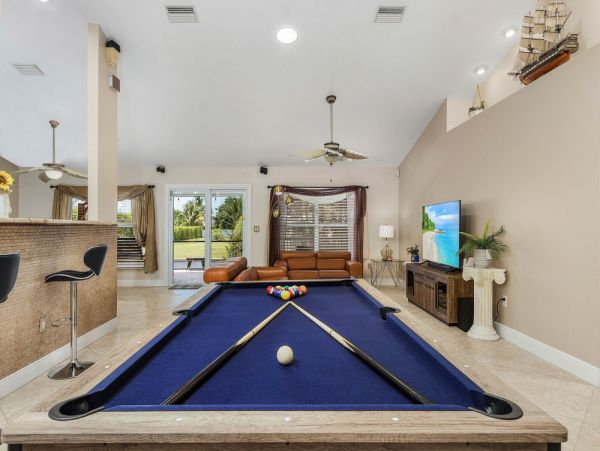 Cape Coral Home 1024222