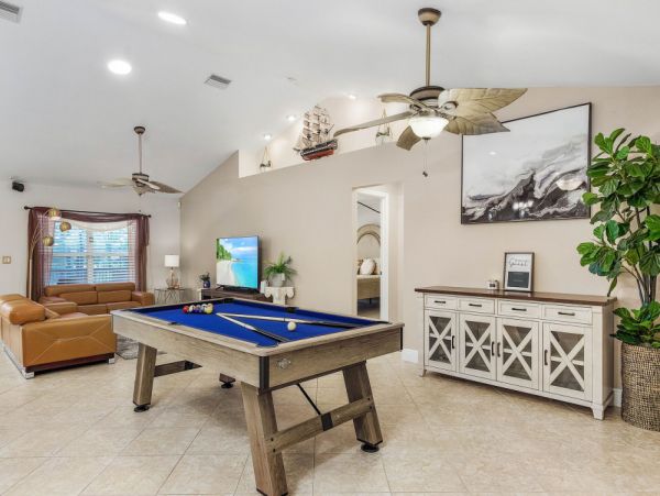 Cape Coral Home 1024222