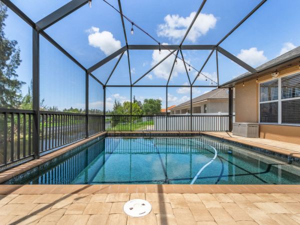 Cape Coral Home 1024222