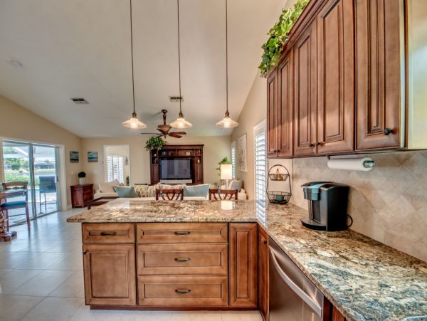 Cape Coral Home 1024224