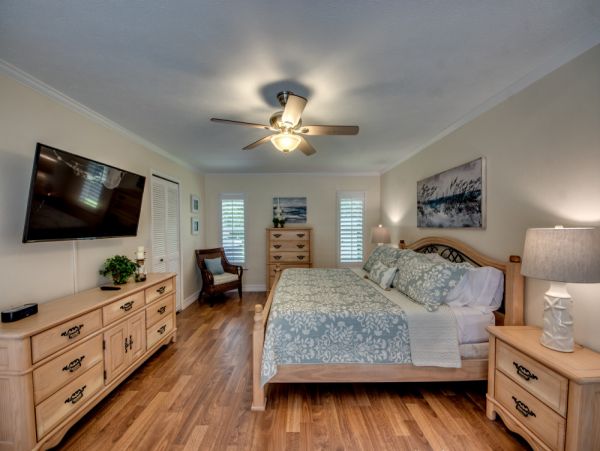 Cape Coral Home 1024224