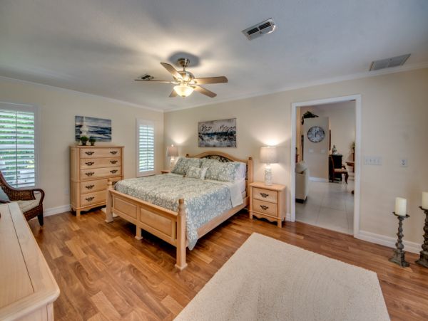 Cape Coral Home 1024224