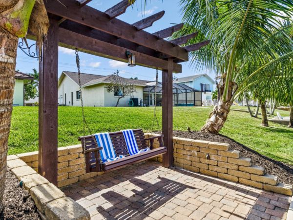 Cape Coral Home 1024226