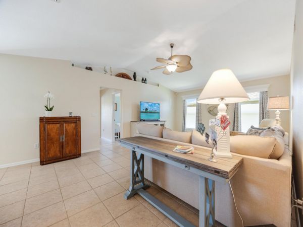 Cape Coral Home 1024228