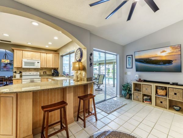 Cape Coral Home 1024230