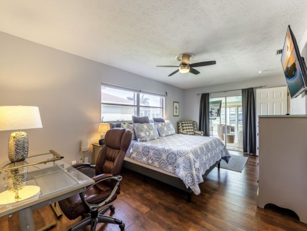 Cape Coral Home 1024230