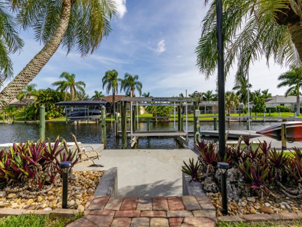 Cape Coral Home 1024230