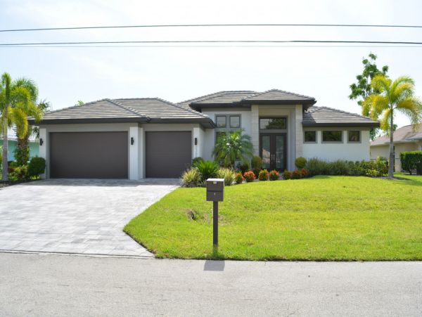 Cape Coral Home 1024233