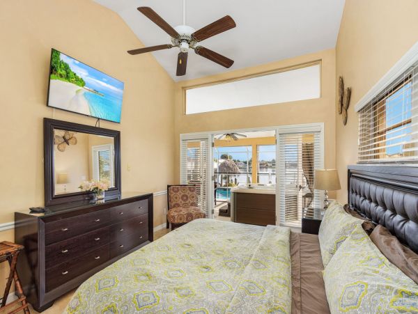 Cape Coral Home 1024234