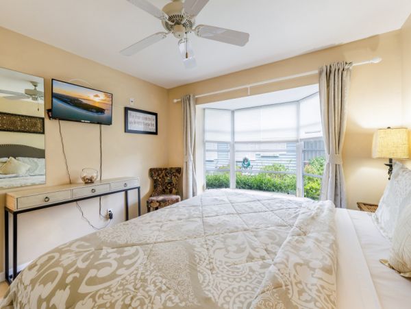Cape Coral Home 1024234