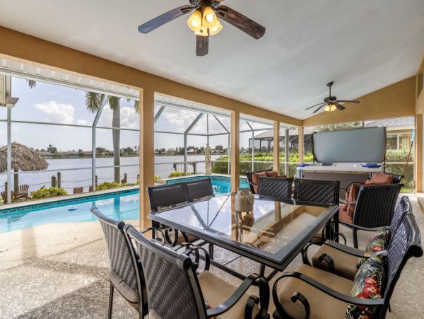 Cape Coral Home 1024234