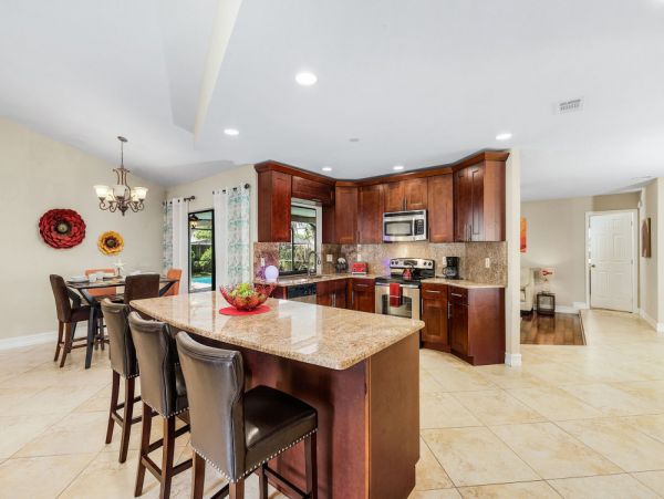 Cape Coral Home 1024236