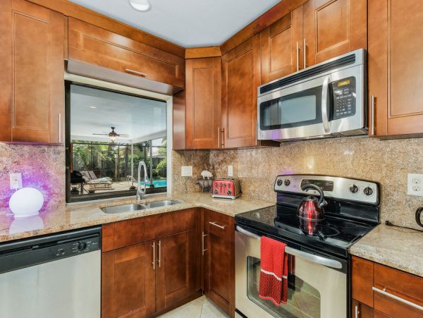 Cape Coral Home 1024236