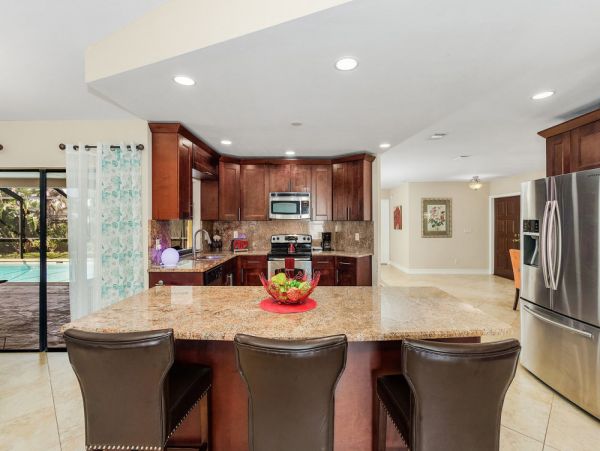 Cape Coral Home 1024236
