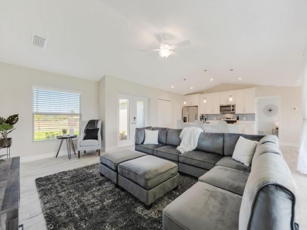 Cape Coral Home 1024237