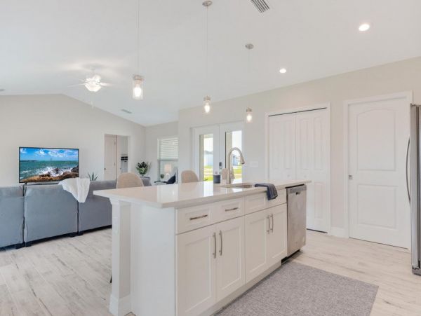 Cape Coral Home 1024237
