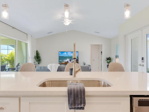 Cape Coral Home 1024237