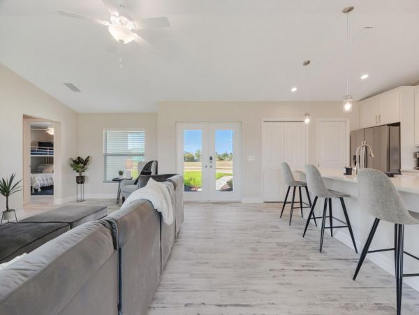 Cape Coral Home 1024237