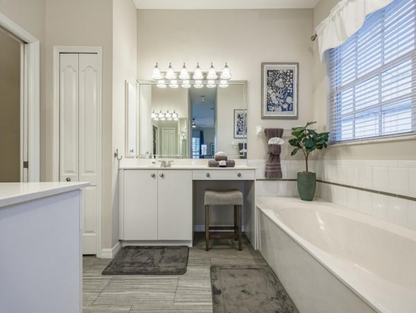 Cape Coral Home 1024240