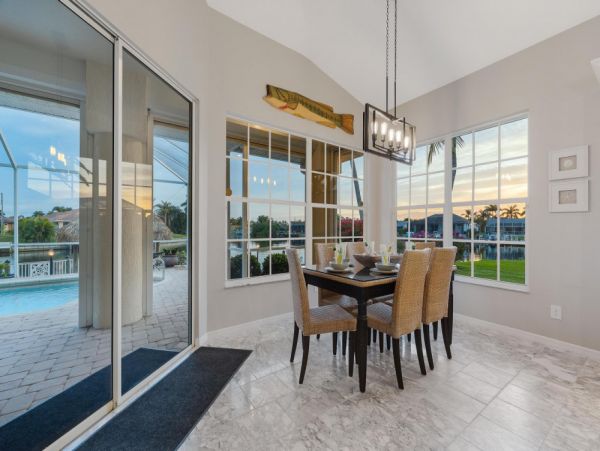 Cape Coral Home 1024240