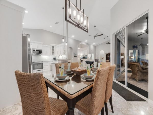 Cape Coral Home 1024240