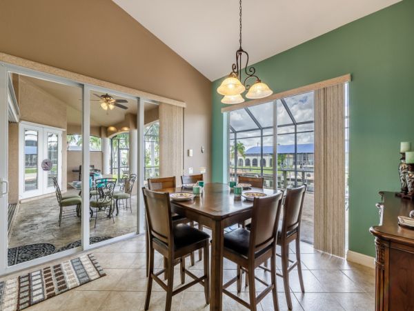 Cape Coral Home 1024242