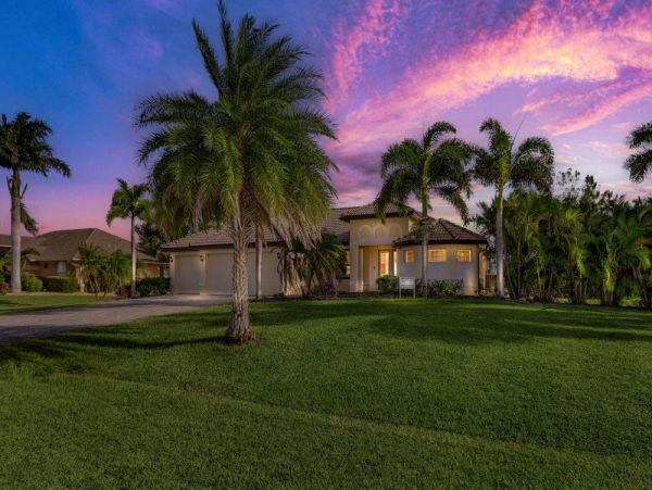 Cape Coral Home 1024243