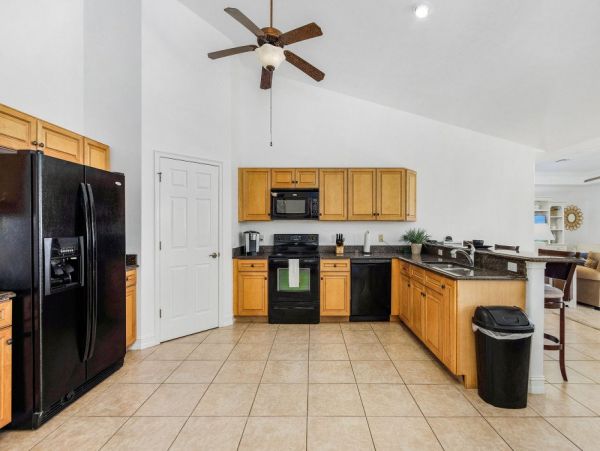 Cape Coral Home 1024243