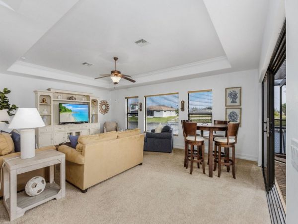 Cape Coral Home 1024243
