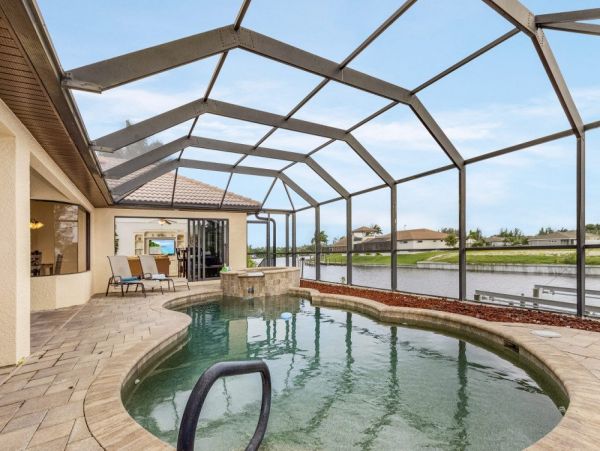 Cape Coral Home 1024243