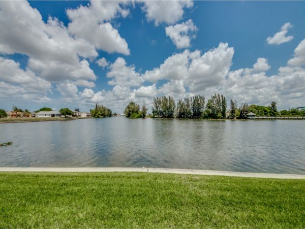 Cape Coral Home 1024245