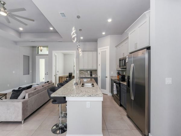Cape Coral Home 1024246