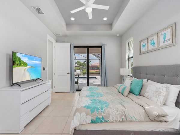 Cape Coral Home 1024246