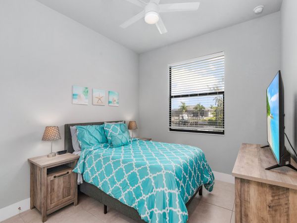 Cape Coral Home 1024246
