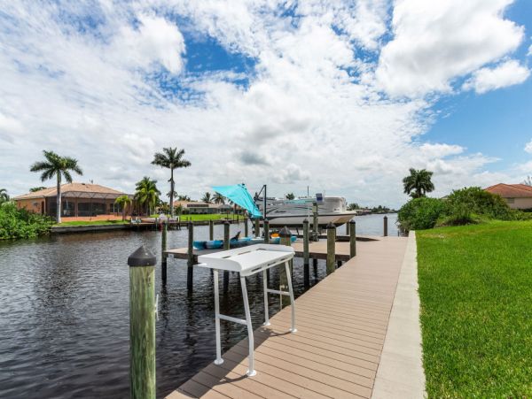 Cape Coral Home 1024246