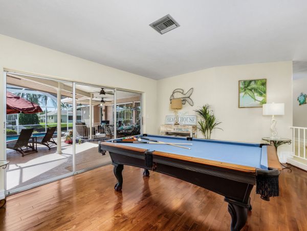 Cape Coral Home 1024250
