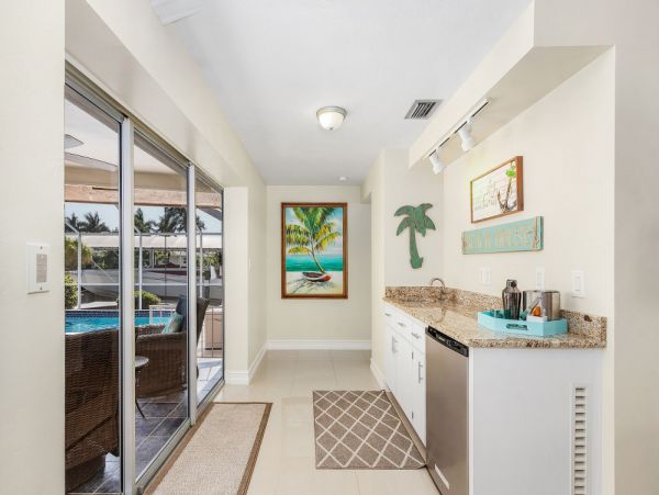 Cape Coral Home 1024250