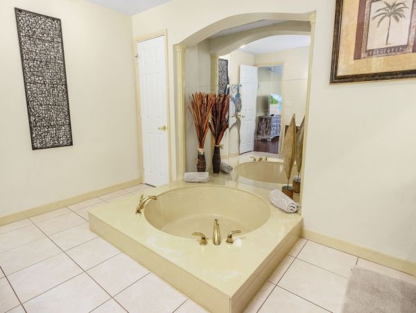 Cape Coral Home 1024250