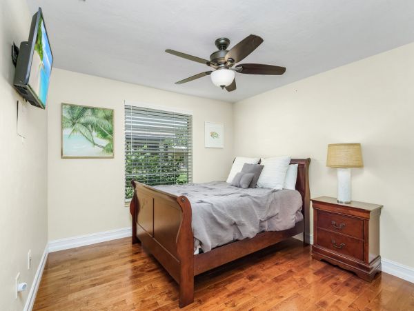 Cape Coral Home 1024250