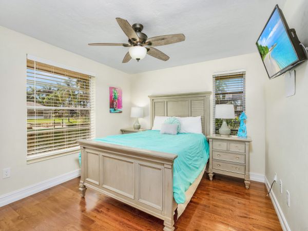 Cape Coral Home 1024250