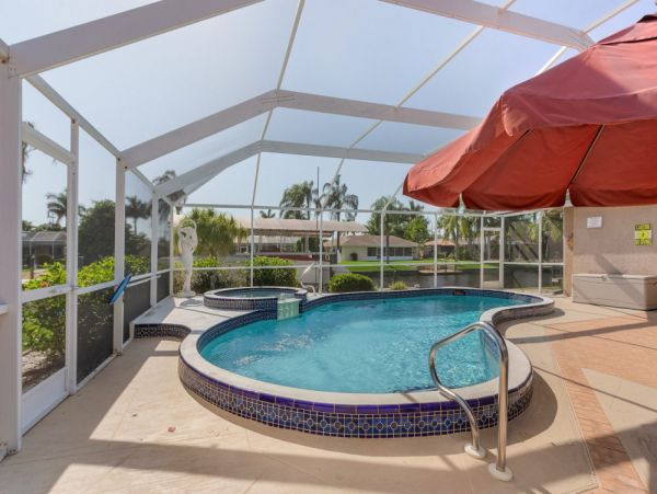 Cape Coral Home 1024250