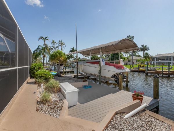 Cape Coral Home 1024250