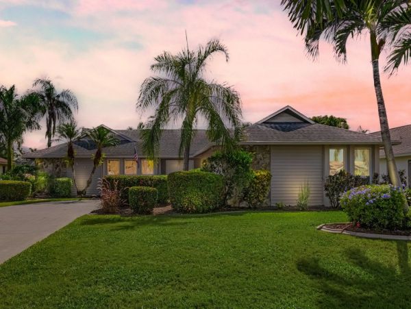 Cape Coral Home 1024251