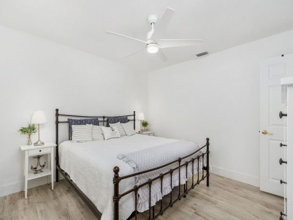 Cape Coral Home 1024251