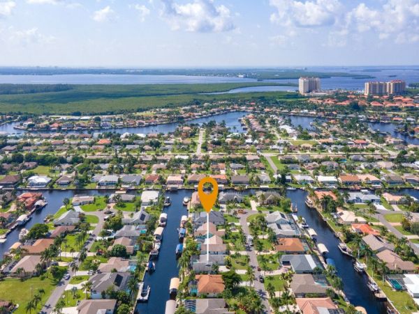 Cape Coral Home 1024251