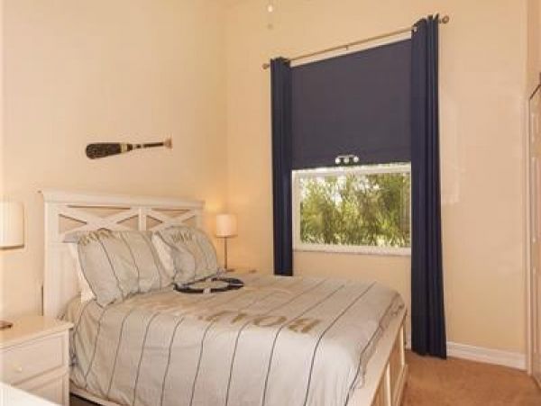Waterfront 8 Bedroom Vacation Home in Cape Coral