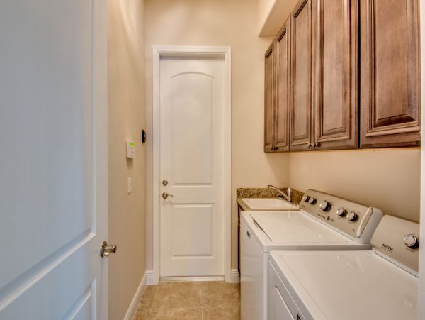 Waterfront 8 Bedroom Vacation Home in Cape Coral