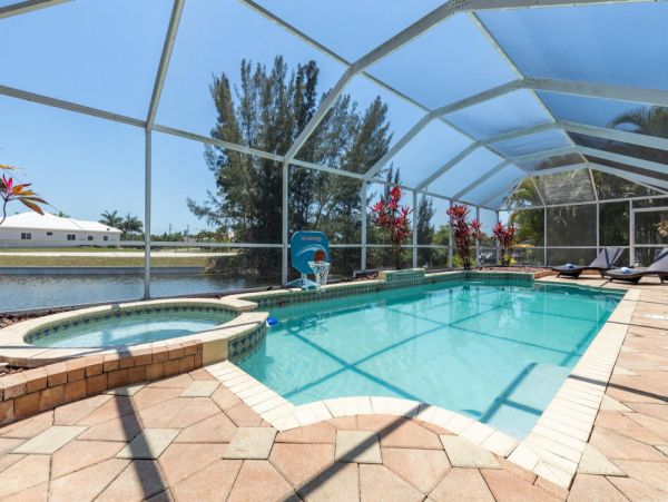 Cape Coral Home 1024253